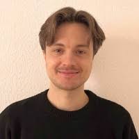 Danny Parisi's Instagram, Twitter & Facebook