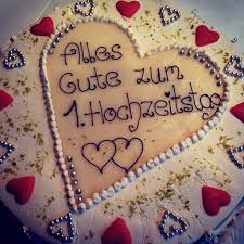 Apr 24, 2019 · zum abschluss wird dem clip außerdem noch ein lustiges geburtstagslied automatisch hinzugefügt. Gratulation Zum 1 Jahrigen Hochzeitstag Hochzeitstage Rsc Karten Hochzeitstag Fur Den Partner Suchen Werden Sie Hochstwahrscheinlich Etwas Anderes Im Sinn Haben Als Wenn Es