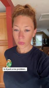 Kate Feldman's Instagram, Twitter & Facebook