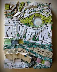 Another Lovely Newbie And Now Back To Arts Activities I Got Things To Break Womanartist Abstract Mosaic Art Mosaic Birdbath Mosaic Crafts