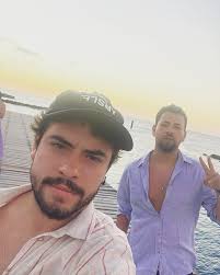 Victor Day (@victormday) • Instagram photos and videos