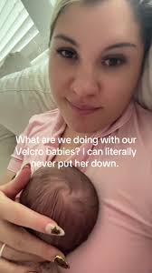 Ellie Hoffman (@elliejelly324)