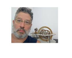 THE AGGLUTINATION MISTAKE All it takes is an akkadian scribe who doesn't  understand anything about astronomy and a writer of science fiction novels  to transform a well-known conjunction of stars into a