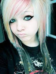 Pin By Amy On Emo Girl Hair Style Emo Scene Hair Emo Hair Alternative Hair