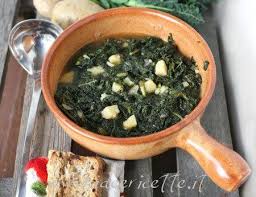 Home ricette > patate > pancetta > patate in tegame alla pancetta. Ricetta Zuppa Di Cavolo Nero E Patate Ideericette