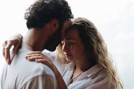 As some couples use these words, relationship and dating over and over without a distinction, some would consider the two as synonyms. I Love My Best Friend The Difference Between Friend Love And Something More Learn The Truth Behind Romance And Friendship Regain