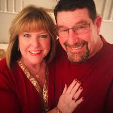 On my father's side we have Clan Irwin (however it be spelled). My  grandfather said our line came to America from Northern Ireland, near  Belfast. On me ma's side we have Sinclair.