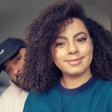 Does anyone own this stray cat with kittens?