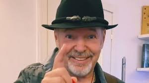 Vasco rossi oggi a bologna, video. Vasco Rossi Chi E Silvia Della Canzone 43 Anni Dopo Foto Sorprende