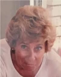 Delia Evans's Instagram, Twitter & Facebook