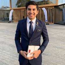 Ở độ tuổi 25, ông syed saddiq abdul rahman đã chính thức trở thành bộ trưởng trẻ nhất của malaysia. Foto Jogetnya Di Klub Malam Viral Ini Respon Tegas Menpora Malaysia Indozone Id