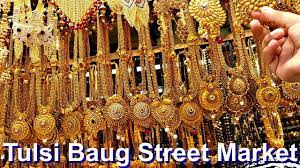 Entertainment, market, street market, shopping center. Pune Street Shopping Places To Visit In Pune Youtube