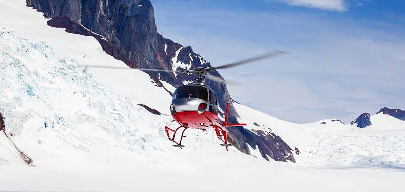 Mount Everest Base Camp Luxury Trek - Helicopter Return