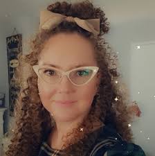 What are some key takeaways from Mr. Rogers' life advice?