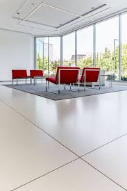 Pin By Ollinstone Com On Neolith Nieve Large Format Flooring The Met Costa Mesa Flooring Interior Design