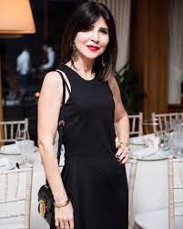 Однако теперь артистка будет продолжать работать над новыми альбомами без продюсера. Vsem By Tak Vyglyadet V Ee Vozraste Natella Krapivina Pokazala Svoyu Moloduyu Mamu Womanel