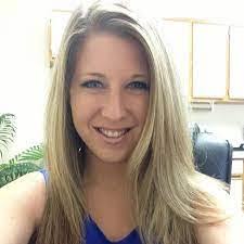 Beth Findley's Instagram, Twitter & Facebook