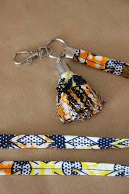 Door Keys Badge Around The Neck Lantana Wax Porte Cle Sac Anneau En Metal