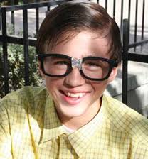 Shattering Glass by aaron.phillips