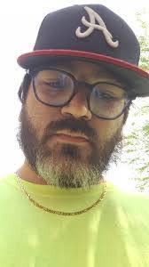 Jeffrey Bright's Instagram, Twitter & Facebook