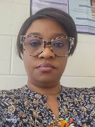 Living alone is very good. I just finished the 1kg of salt which I bought  in 2014🙄😒🙈