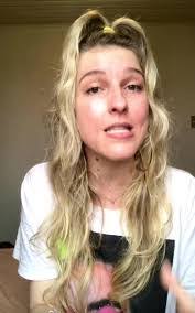 Carol Colpo's Instagram, Twitter & Facebook