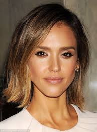 Bob haircut for round face; Natural Beauty Jessica Alba Goes Makeup Free After Facial Hair Styles Short Hair With Layers Hair