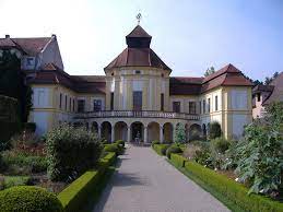 The university of ingolstadt was founded in 1472 by louis the rich, the duke victor frankenstein from mary shelley's novel frankenstein was a fictional student at the university of ingolstadt. Ingolstadt Germany Mary Shelley Wiki Fandom