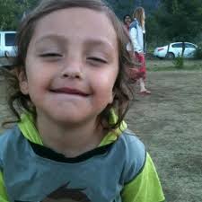 Hoy celebramos 25 años de matrimonio con @priscillalaradiaz solo una  reflexión. El tiempo vuela, no mira atrás ni espera a nadie, estos años han  pasado muy rápido y siento que aún tenemos