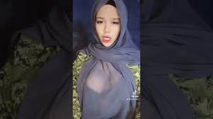 Apa pendapat korang mengenai orang kah. Dj Anne V Ibrahim Goyang Aset Di Gym By 1 9m Views