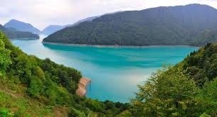 أماكن سياحية في جورجيا معالم تسوق شواطئ مولات مهرجانات وفعاليات Reservoir Tourism Georgia