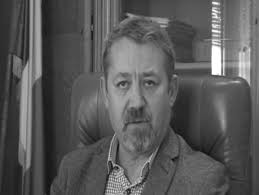 Numarul persoanelor care au beneficiat de indemnizatii pentru cresterea copilului a fost in luna iulie de 180.998, in coborare cu 4% fata de iunie, cand 188.514 persoane au primit acest ajutor deficitul public a crescut cu 277% fata de luna iulie 2019, depasind cu mult mediile anuale din ultimii 10 ani. Dosarul Certificatelor De RevoluÅ£ionar False Fostul Secretar De Stat Adrian Sanda Arestat Preventiv 18 11 2016 Bursa Ro