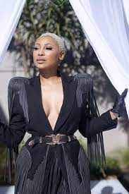 Media personality enhle mbali has come out to say she's tired of protecting him. Enhle Mbali Rocks Quiteria Atelier S Latest A W Fashion Collection