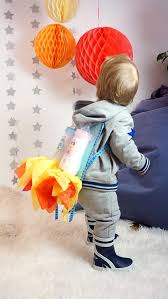 Deshalb suchen sie sich eine faschingskostüm aus, das einen beruf darstellt. Faschingskostum Selber Machen Dein Baby Als Astronautin Oder Taucher