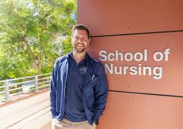 Recent criminology and justice studies graduate Mariah Wade and business  administration student Jessica Olvera had the opportunity to participate in  the Sacramento Semester Program during the spring semester. To learn how  these #