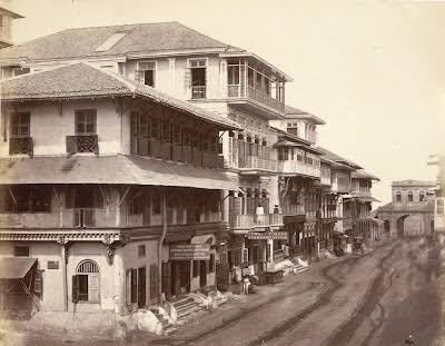 Street in Bombay 1860s - Old Indian Photos