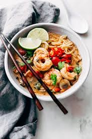 Creamy Tom Yum Ramen An Easy Weeknight Friendly Ramen Recipe That Tastes Like Your Favorite Tom Yum Soup Ramen Weeknightrecipes Ramen Recipes Recipes Yum
