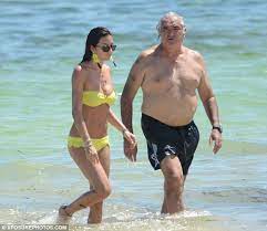 Details on the separation between elisabetta gregoraci and flavio briatore. Gossip News Elisabetta Gregoraci E Flavio Briatore E Rottura
