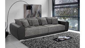 Das big sofa xxl gilt im wohnzimmer als sitzmöbel der extraklasse, das durch seine großzügigen maße begeistert. Big Sofa Moldau Xxl Megasofa In Schwarz Grau Mit Kissen