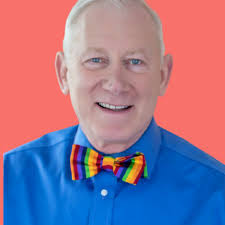 Martin Cowart's Instagram, Twitter & Facebook