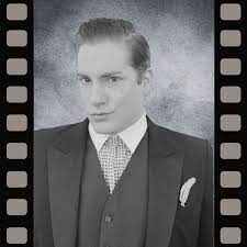 Ryan Leslie Fisher (@ryanlesliefisher) • Instagram photos and videos