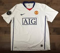 After winning a third consecutive premier league title for the second time to equal liverpool's record of 18 league titles. Manchester United Away Football Shirt 2008 2009 Sponsored By Aig