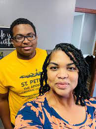 Felicia Sumler's Instagram, Twitter & Facebook