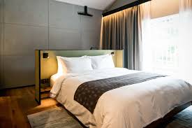 The Warehouse Hotel Review Industrial Chic In Singapore Urban Pixxels Industrial Chic Hotel Interior Hotel