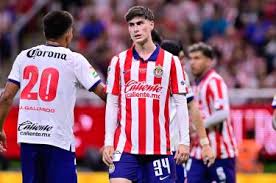 Chivas rompe su racha histórica en el Akron en su debut del Apertura 2026
