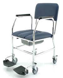 Per alcuni i piccoli gesti quotidiani potrebbero diventare sfide di ogni giorno. Sedia Comoda Da Bagno Per Anziani E Disabili