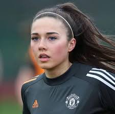 Tara Bourne (ENG) :: Photos :: playmakerstats.com