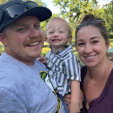 Looking for a photographer to capture 1st birthday and family photos in  Kauai?