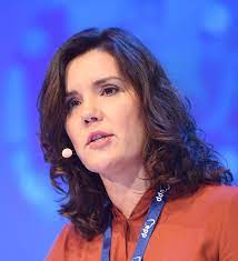 She is married to tiago pereira dos reis machado da graça. Ficheiro Assuncao Cristas Epp Helsinki Congress In Finland 7 8 November 2018 Jpg Wikipedia A Enciclopedia Livre
