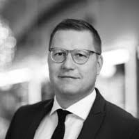 Andreas Ruck's Instagram, Twitter & Facebook